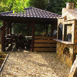 altana i grill ogrodowy kuchnia polowa